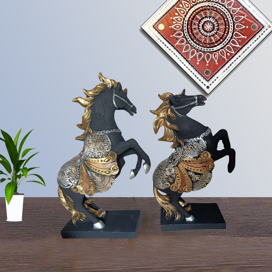 Design Warror Horse Set of 2 for Home Decoration, Living Room, Birthday, Living Room, Farewell, New Year, Birthday, Thanksgiving 11.5 inch