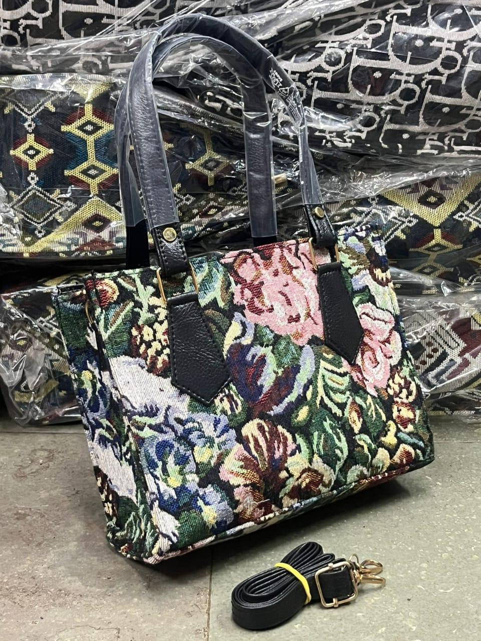 MINI TOTE COMES SLING BAG 